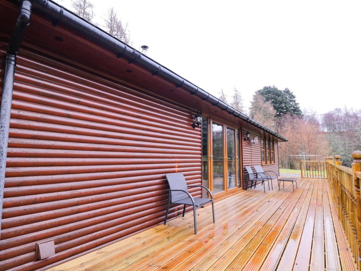 Fersit Log Cottage Roybridge Ngoại thất bức ảnh
